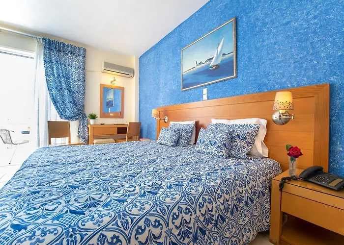 Avra Hotel