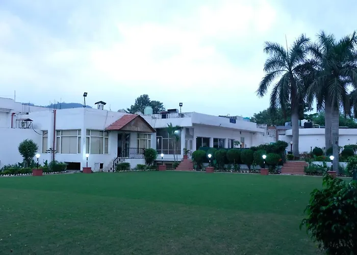 Black Mango Resort