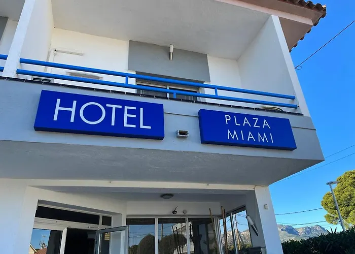  Plaza Miami - Sólo Adultos