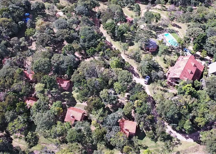 Reserva Canto da Vida Chalés e Camping