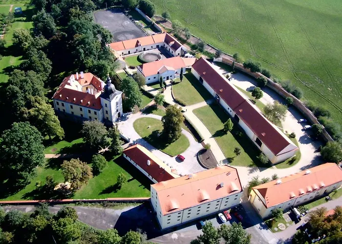 Pytloun Chateau Ctenice