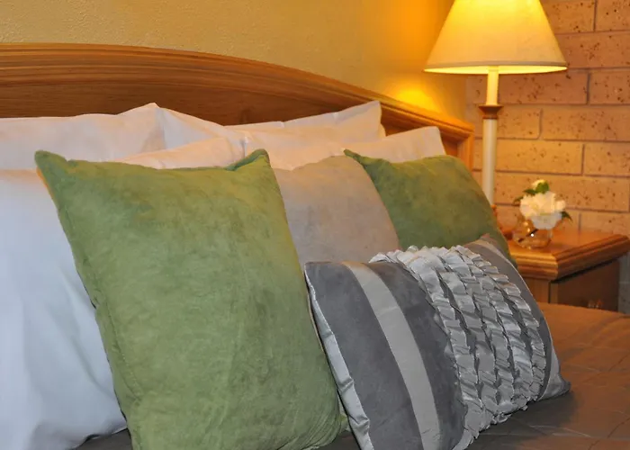High Country Motor Inn