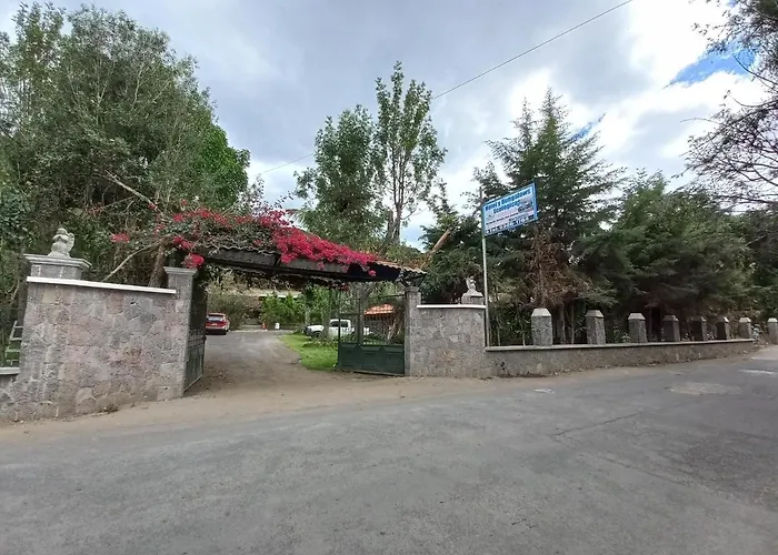Hotel y Bungalows ecologicos Marcelo