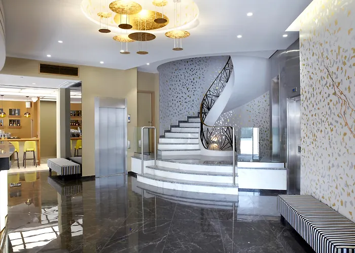 Hôtel de luxe: Athens Tiare By Mage Hotels