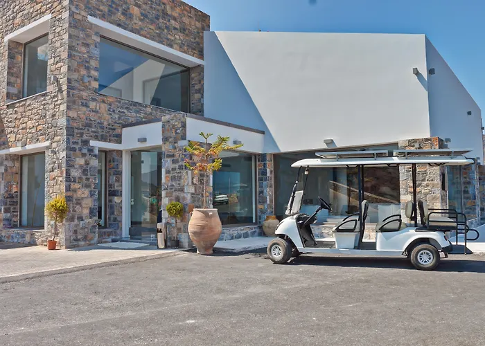 Boutique hotel only: Royal Marmin Bay Boutique & Art Hotel (Adults Only)