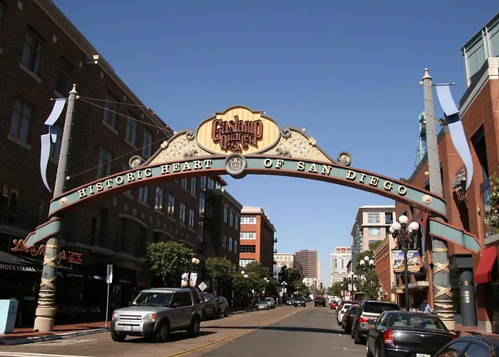 Family Hotel: Hampton Inn San Diego Downtown