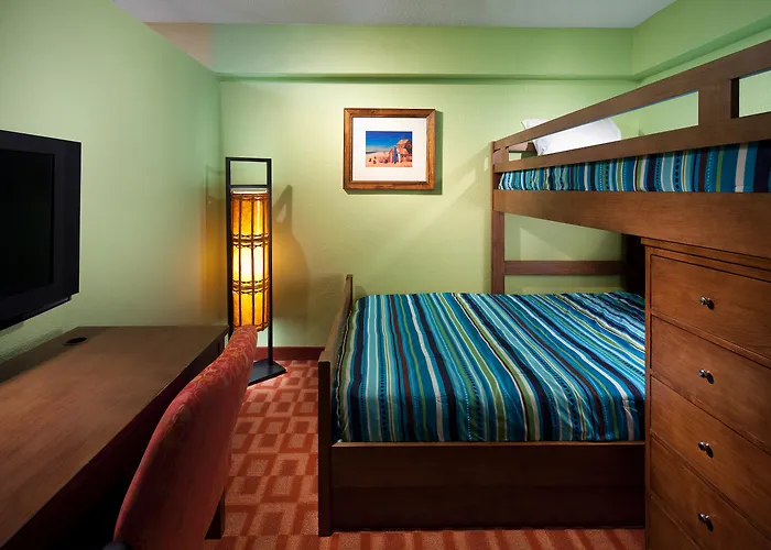 Fairfield Inn & Suites By Marriott Orlando Lake Buena Vista In The Marriott Village