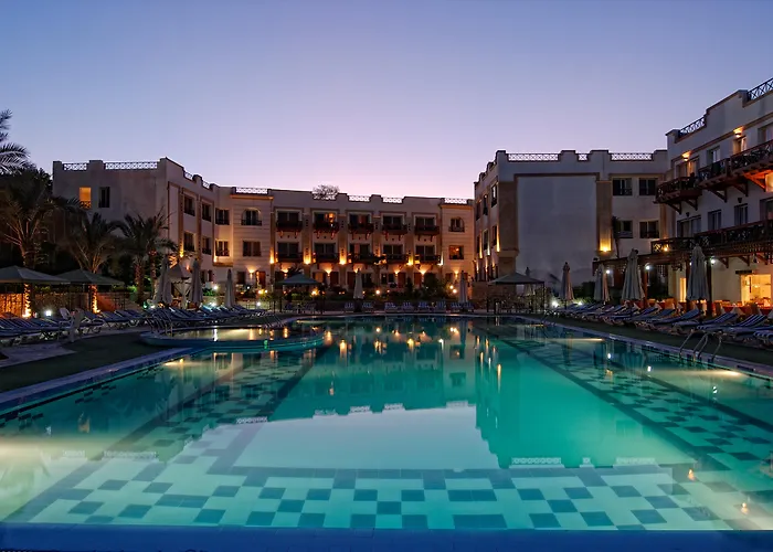 Falcon Naama Star