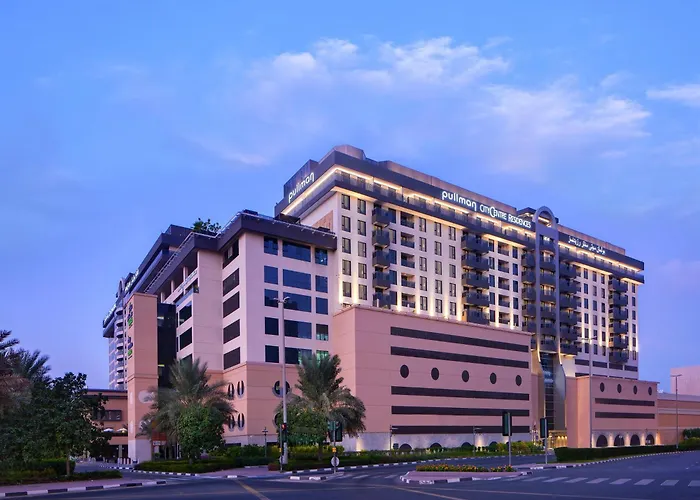  Pullman Dubai Creek City Centre Residences