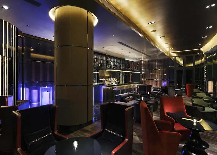 Boutique hotel only: Royal Plaza Hotel