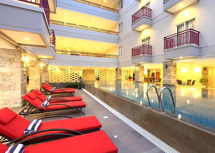 Lombok Plaza Hotel And Convention