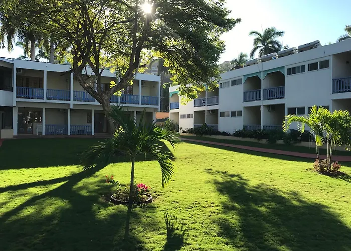 Hotel: Toby'S Resort