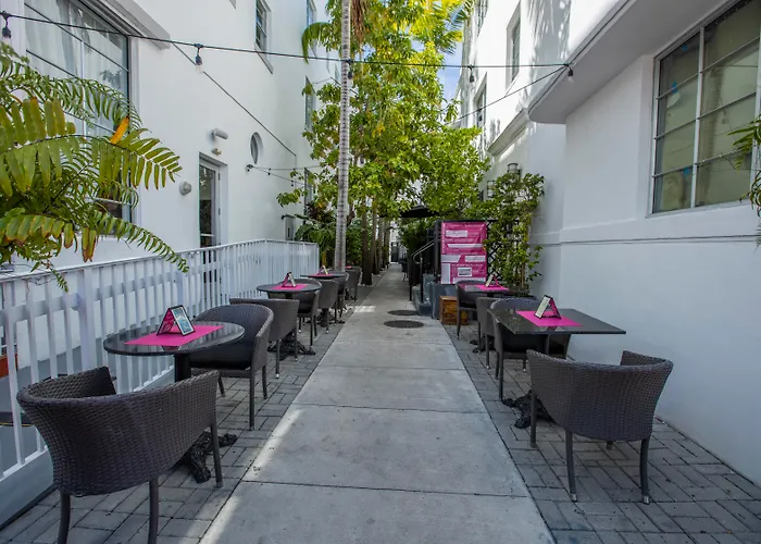 Herberge: Posh South Beach