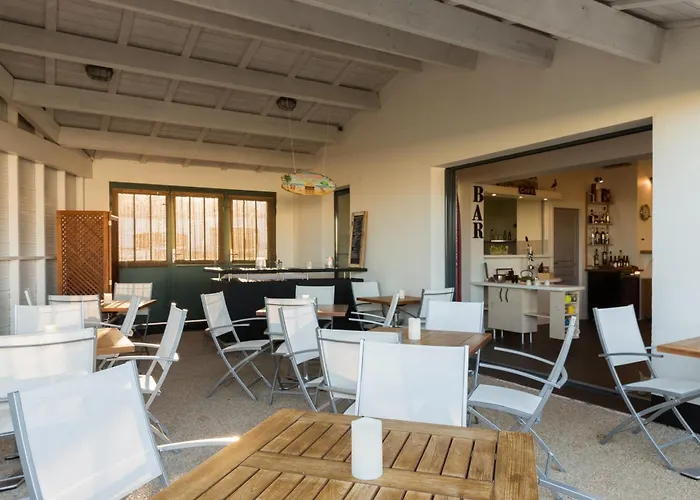 Hotel Les Vignes De La Chapelle, "The Originals Relais"