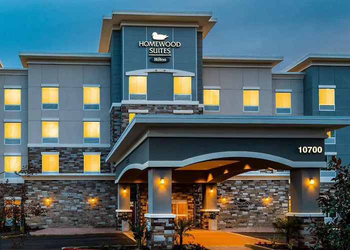 Hotel with pool: Homewood Suites By Hilton Rancho Cordova, Ca