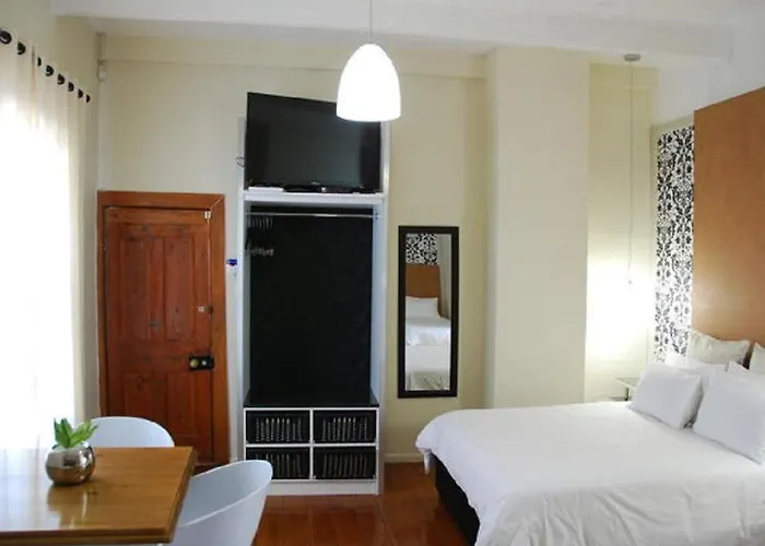 Knysna Inn