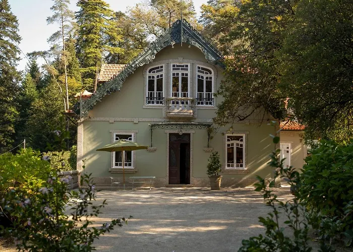 Grove Houses