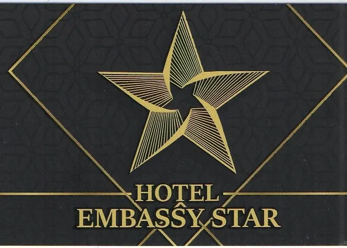 Cheap hotel: Hotel Embassy Star