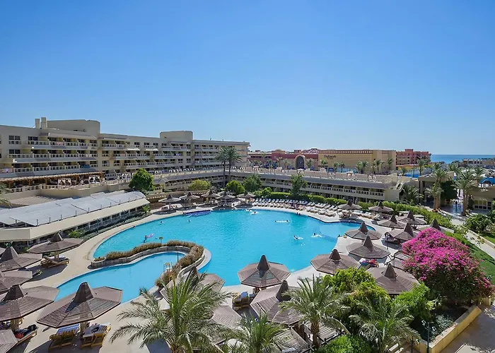 Hôtel avec piscine: Sindbad Club