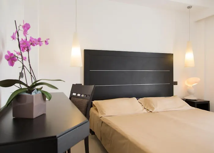 Hotel di lusso: AHR Baja Hotel&Spa Cannigione