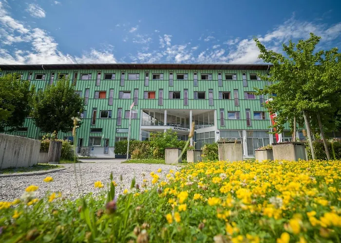 Kolpinghaus - Sommerhostel