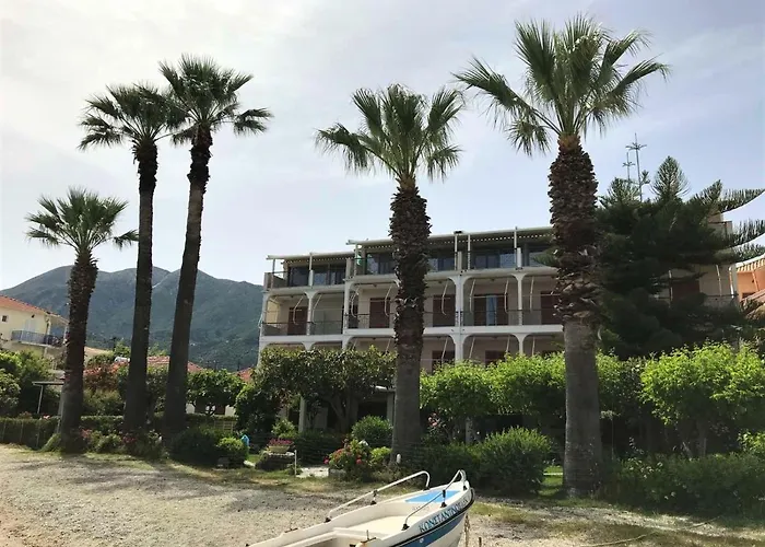 Palm Trees Hotel
