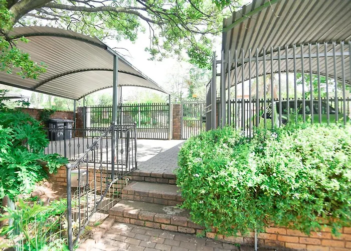 Dog friendly hotels Spacious Menlyn Maine