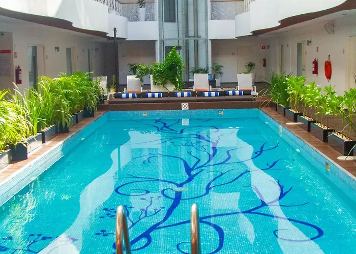 Hotel boutique: In Fashion Hotel & Spa (Adults Only)