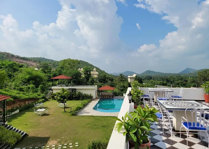 Aura Gold Resort