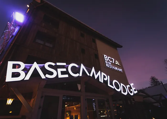Ski Resorts Base Camp Lodge - Les 2 Alpes