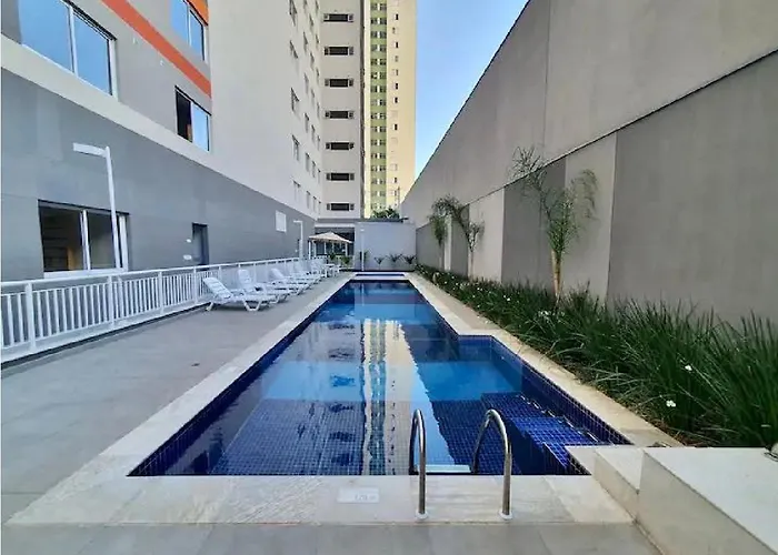 Hotel que aceita animais de estimação: Studio Paris prox Metro Bras Feirinha Madrugada Templo Salomão