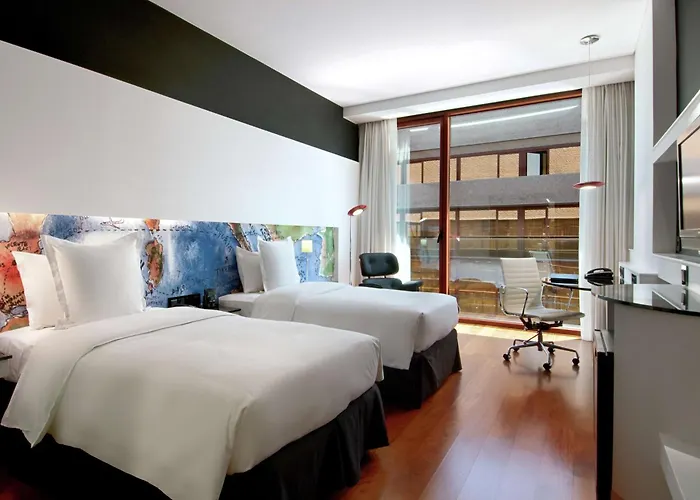 Perros hoteles Hilton Madrid Airport