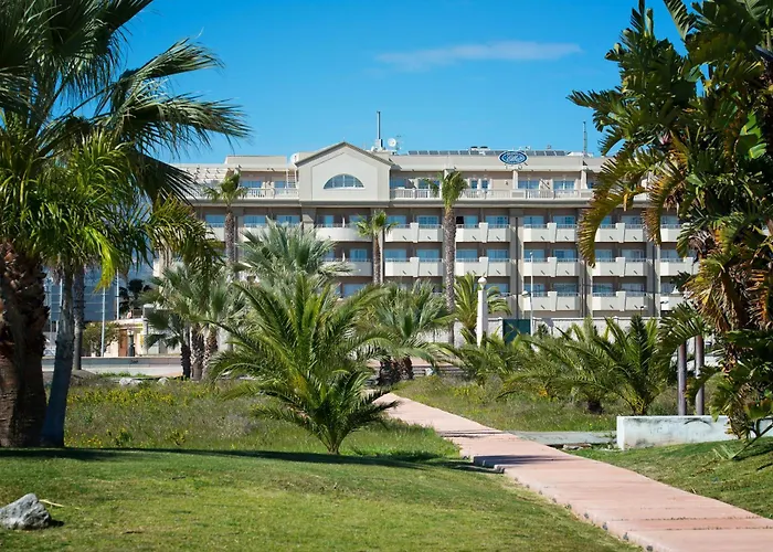  Elba Motril Beach & Business