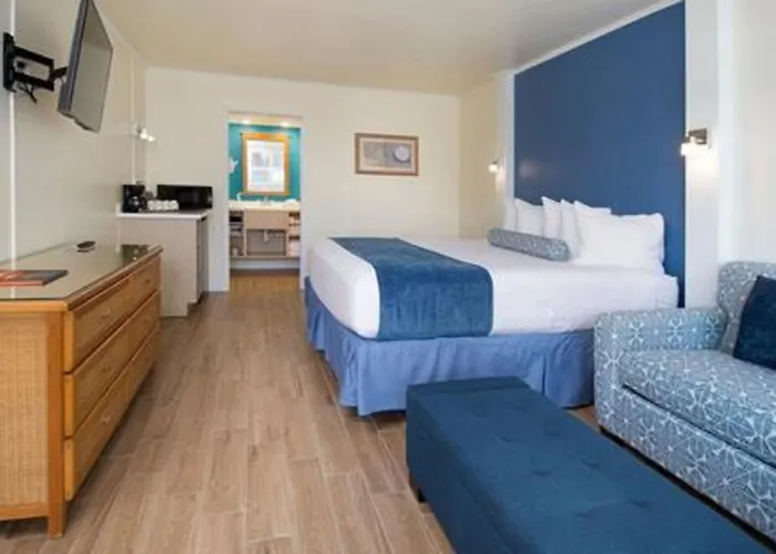 Outrigger Beach Resort