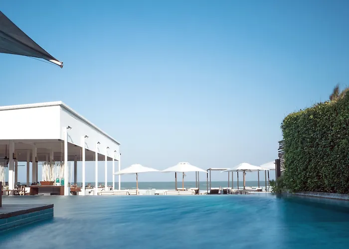 Hotel suites Putahracsa Hua Hin