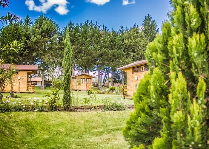 Hosteria Airport Garden