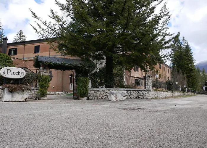 LH Albergo Il Picchio