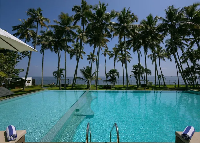 Lake Canopy Alleppey