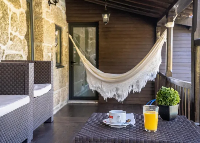 Casa Do Souto Vieira Do Minho - Casa Rural Com Piscina By House And People