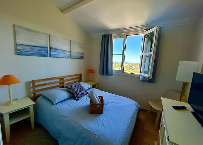Les Restanques 3120 vue mer 3 chambres