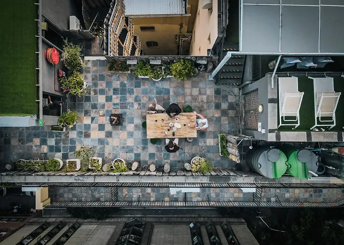 Cheap hotel: Cape Diamond Boutique Hotel