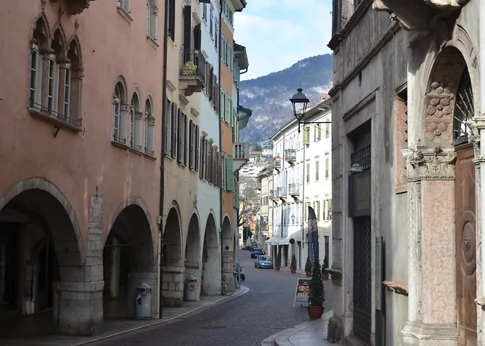 La Loggia Del Castello