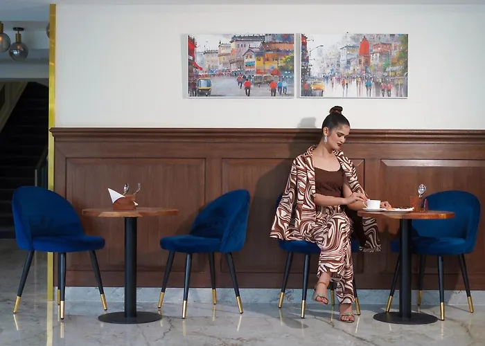 Family Hotel: Saltstayz Select - Golf Course Road & Sector 57