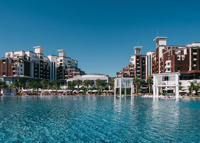  Selectum Luxury Resort Belek