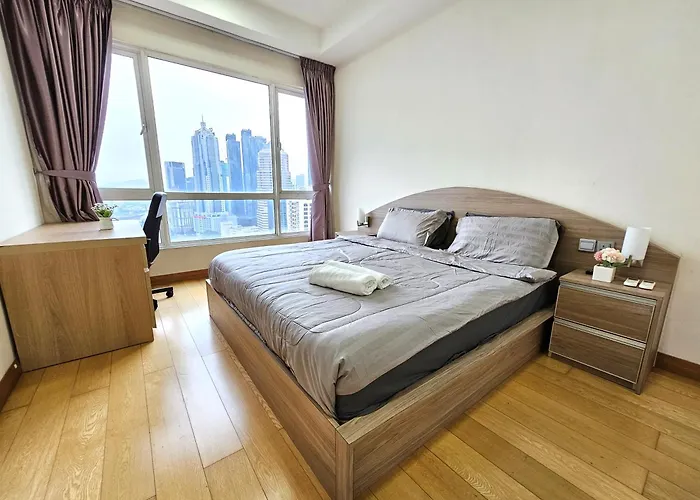 Crest Residence Klcc Bukit Bintang By Sarah'S Lodge