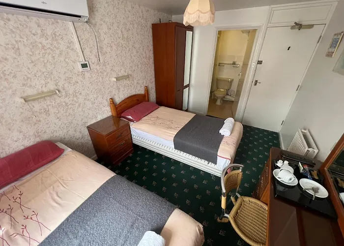 Cheap hotel: Bonair Hotel