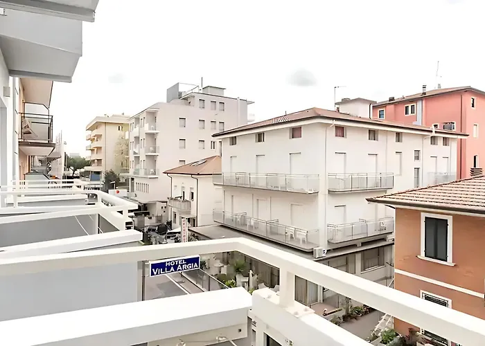  Villa Argia