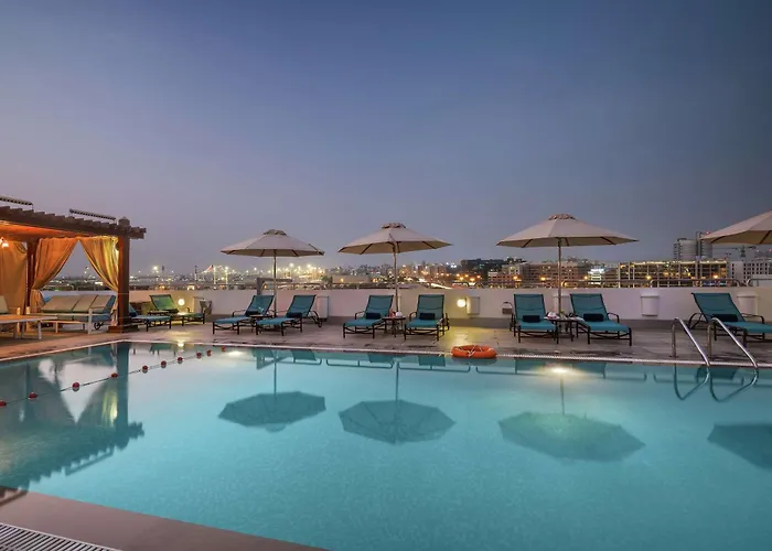  Hilton Garden Inn Dubai Jumeirah