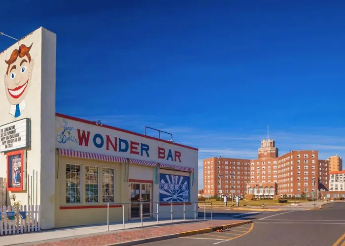 Berkeley Oceanfront Hotel