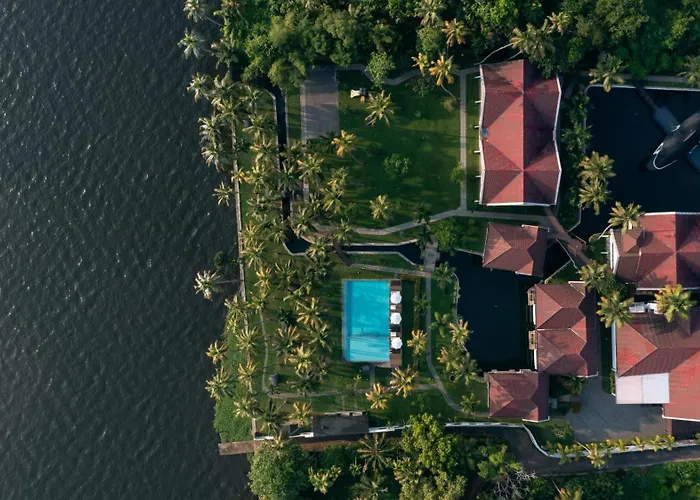 Lake Canopy Alleppey